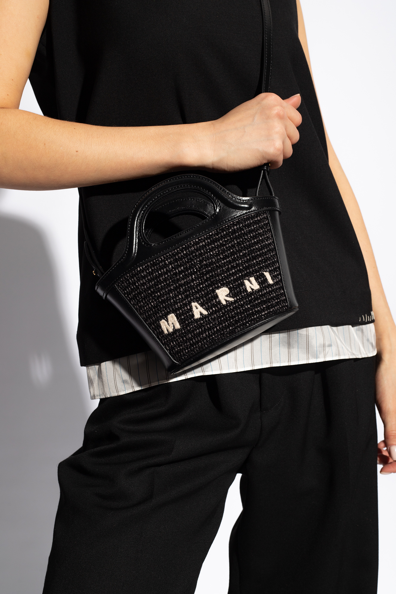 MARNI ブラック ショルダーバッグ MICRO tropicalia Marni 'Tropicalia Micro' shoulder bag | Women's | Vitkac